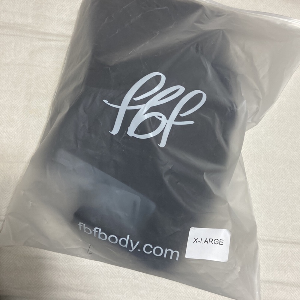 FBF Black Ribbed Set - Picture 2 of 4